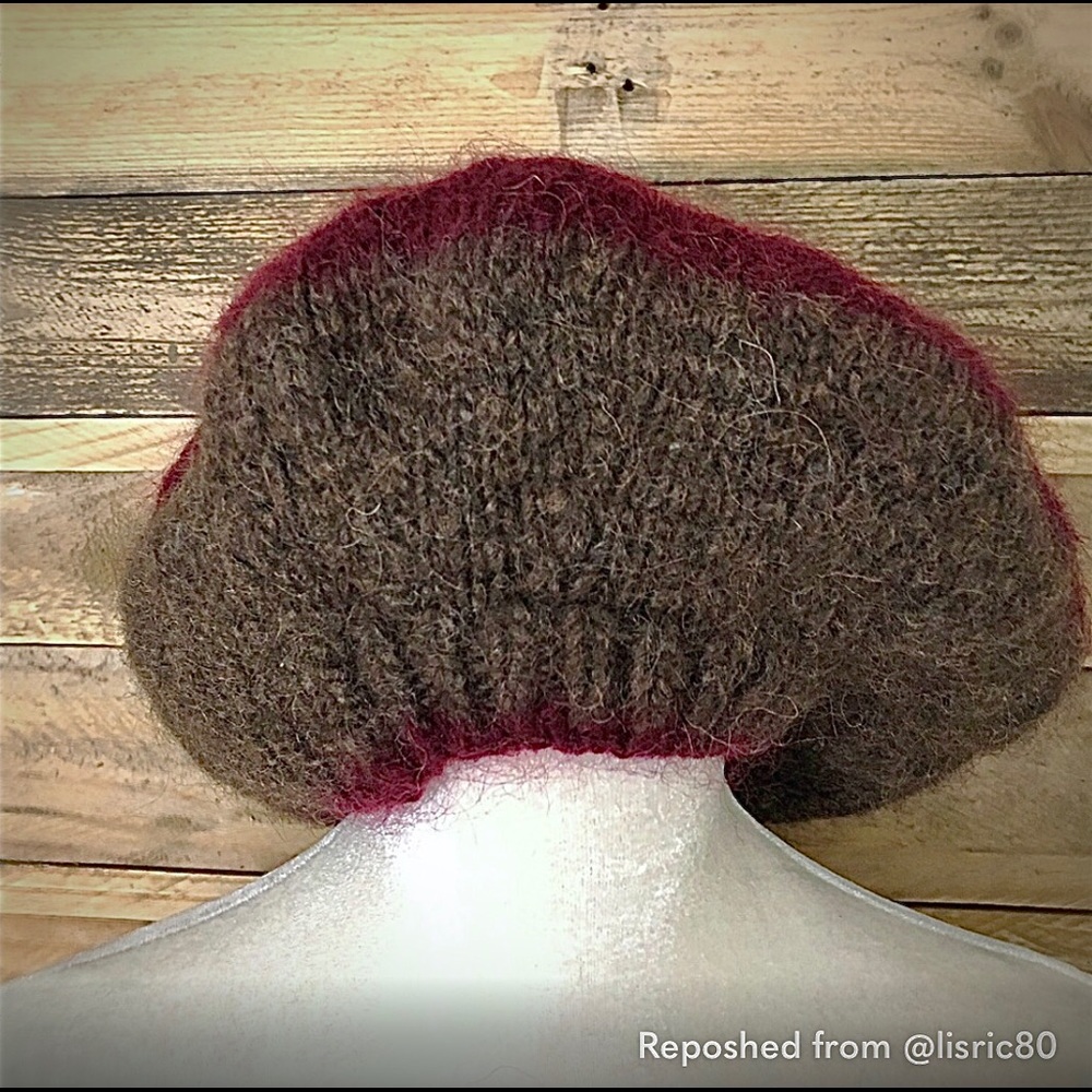 Beret style winter hat in maroon and brown